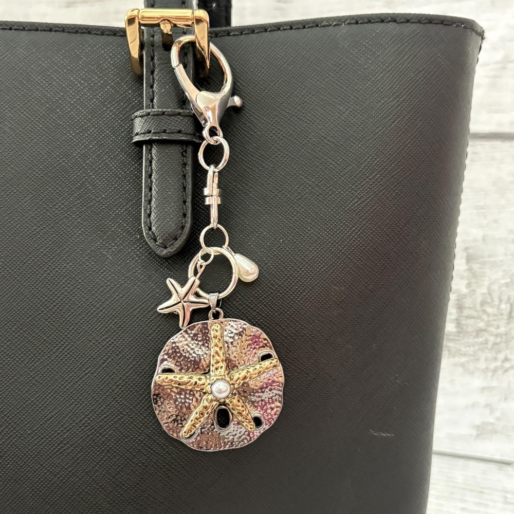 Coastal Sand‎ Dollar Starfish Pearl Accent Purse Charm Keychain Bag Accessory - Picture 3 of 3